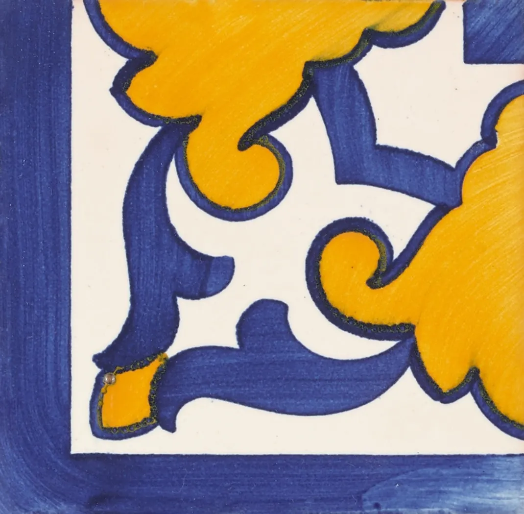 <h3>FCL 350 Azul, Branco e Amarelo 7X7</h3><small>Colections and Tiles, Azulejo Tradicional</small>