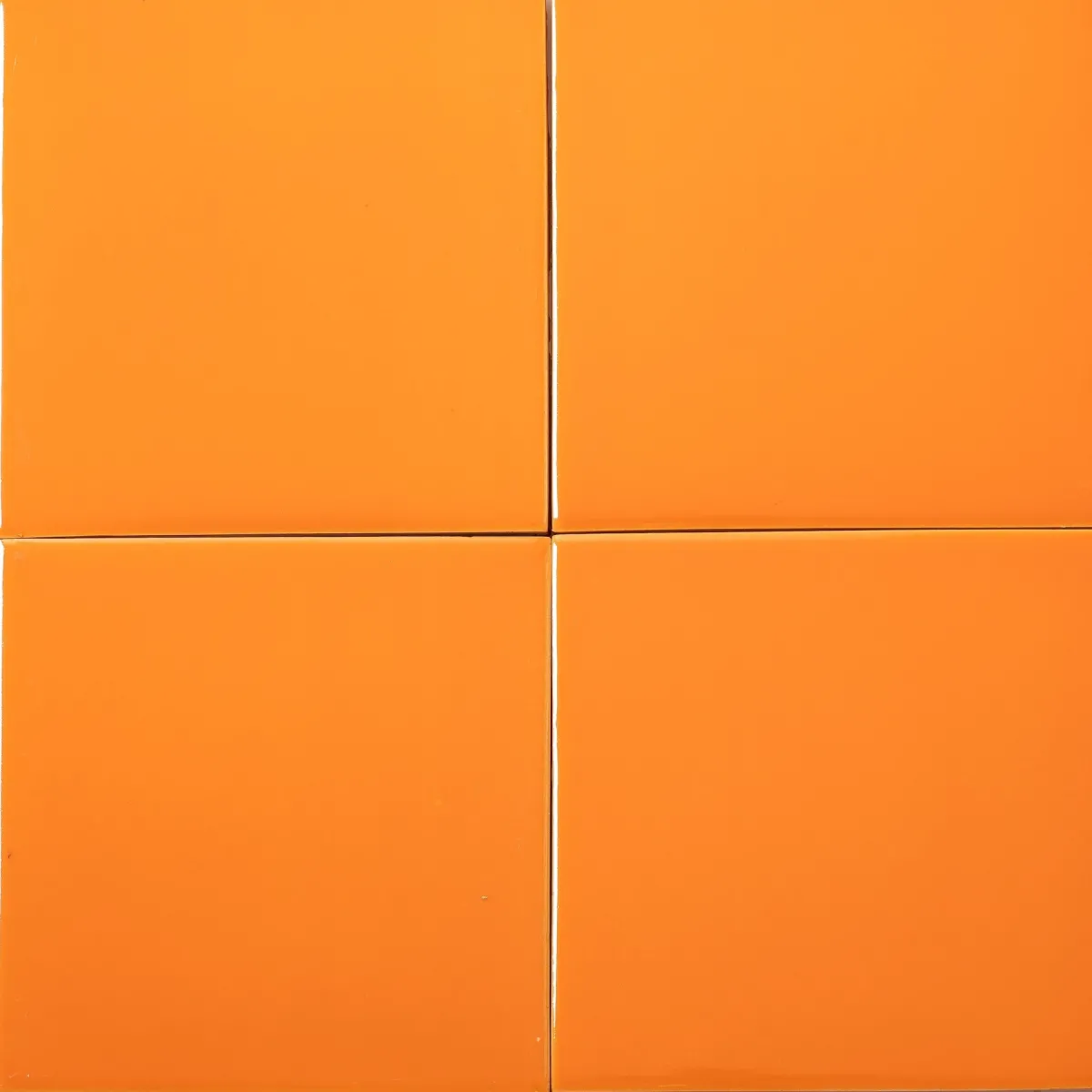 <h3>LARANJA T2</h3><small>Colections and Tiles, Azulejos Vidrados Lisos</small>