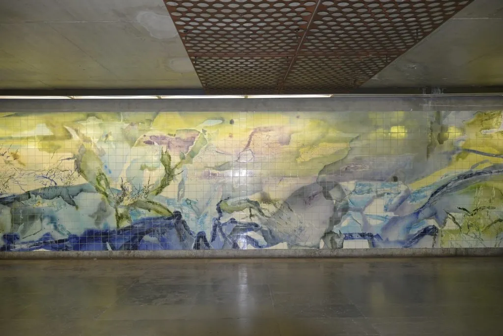 Oriente Metro Station