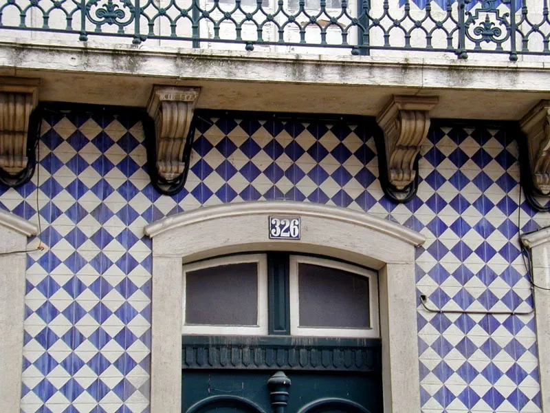 Façade de la rue São Bento