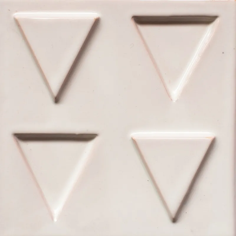 M SARAIVA VID TRIANGULOS BRANCO T1 10X10